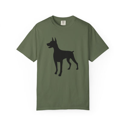Doberman Pinscher Statement T-Shirt